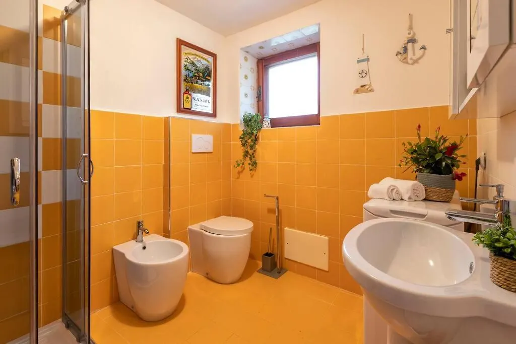 Villa Elicriso Le Bombarde, Alghero Italy