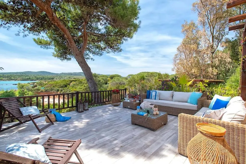 Villa Elicriso Le Bombarde, Alghero Italy