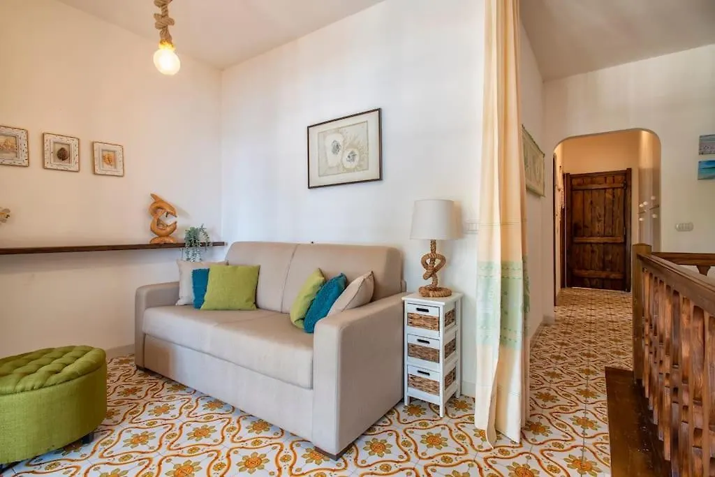 Villa Elicriso Le Bombarde, Alghero Italy